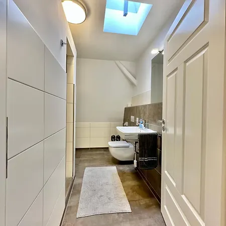 Appartamento Modernes City-apartment Mit Blick In Den Park Und 2 Baeder H9 Oldenburg