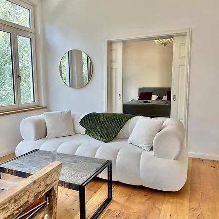 Appartamento Modernes City-apartment Mit Blick In Den Park Und 2 Baeder H9 *