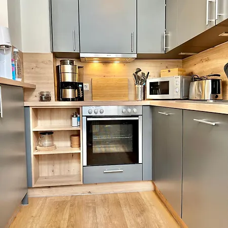 Modernes City-apartment Mit Blick In Den Park Und 2 Baeder H9 Oldenburg