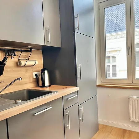 Modernes City-apartment Mit Blick In Den Park Und 2 Baeder H9 Oldenburg