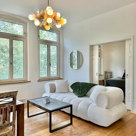 Modernes City-apartment Mit Blick In Den Park Und 2 Baeder H9 Appartamento