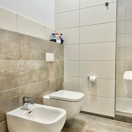Modernes City-apartment Mit Blick In Den Park Und 2 Baeder H9 Oldenburg