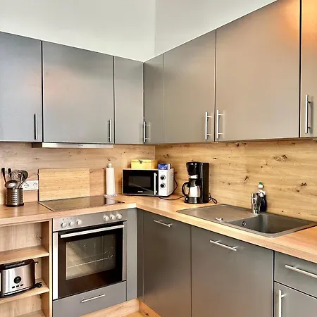 Appartamento Modernes City-apartment Mit Blick In Den Park Und 2 Baeder H9
