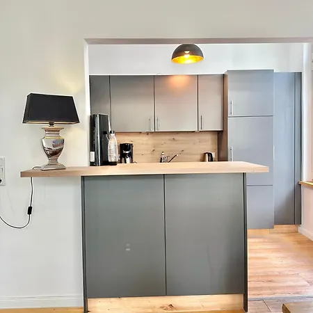 Modernes City-apartment Mit Blick In Den Park Und 2 Baeder H9 Oldenburg