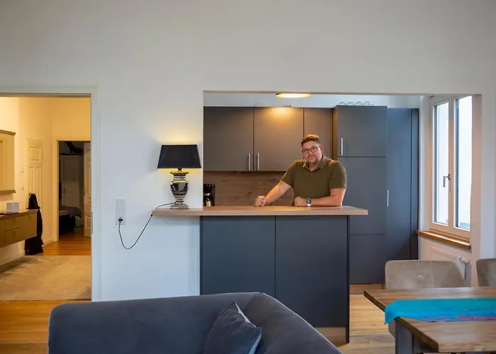 Modernes City-apartment Mit Blick In Den Park Und 2 Bäder H9 Apartment *