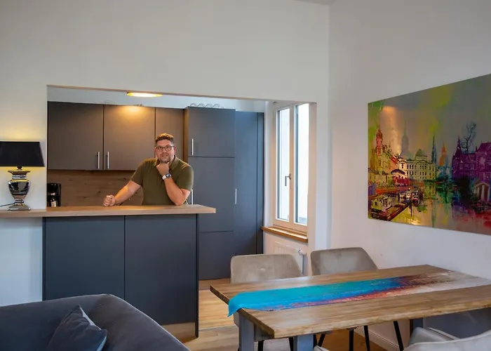 Modernes City-apartment Mit Blick In Den Park Und 2 Bäder H9 Apartment Oldenburg
