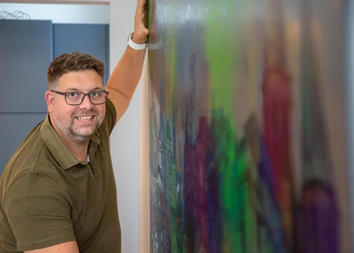 Apartment Modernes City-apartment Mit Blick In Den Park Und 2 Bäder H9 Oldenburg