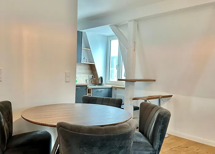 Modernes City-apartment Mit Blick In Den Park Und 2 Bäder H9 Oldenburg