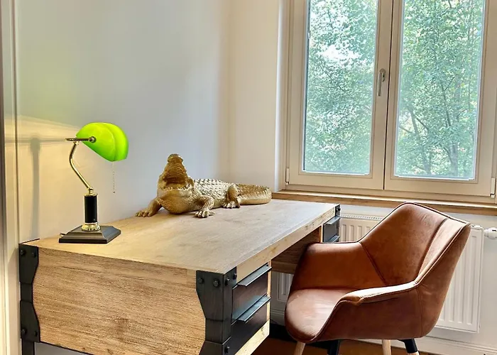 Apartment Modernes City-apartment Mit Blick In Den Park Und 2 Bäder H9 Oldenburg