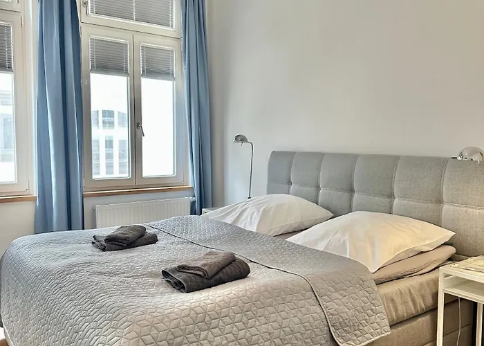 Apartment Modernes City-apartment Mit Blick In Den Park Und 2 Bäder H9