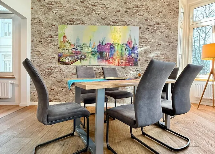 Apartment Modernes City-apartment Mit Blick In Den Park Und 2 Bäder H9